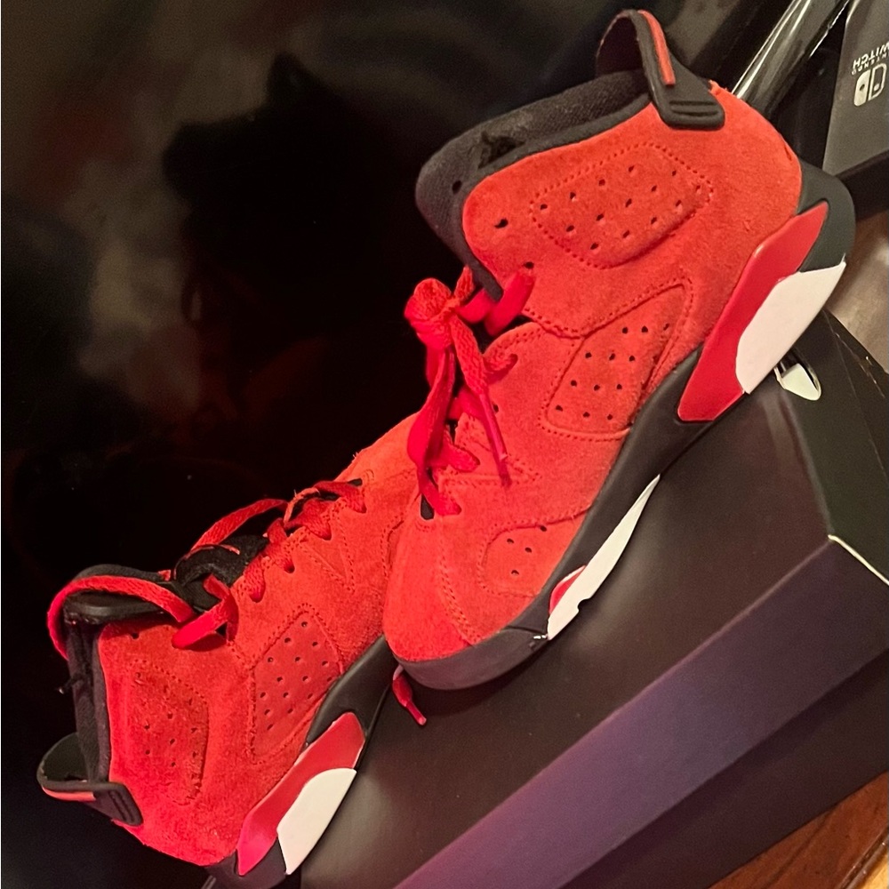 Jordan 7s